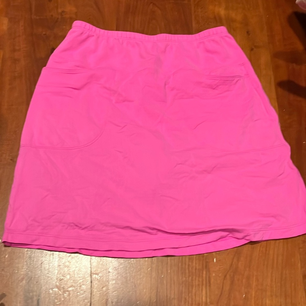 Hot pink golf skirt